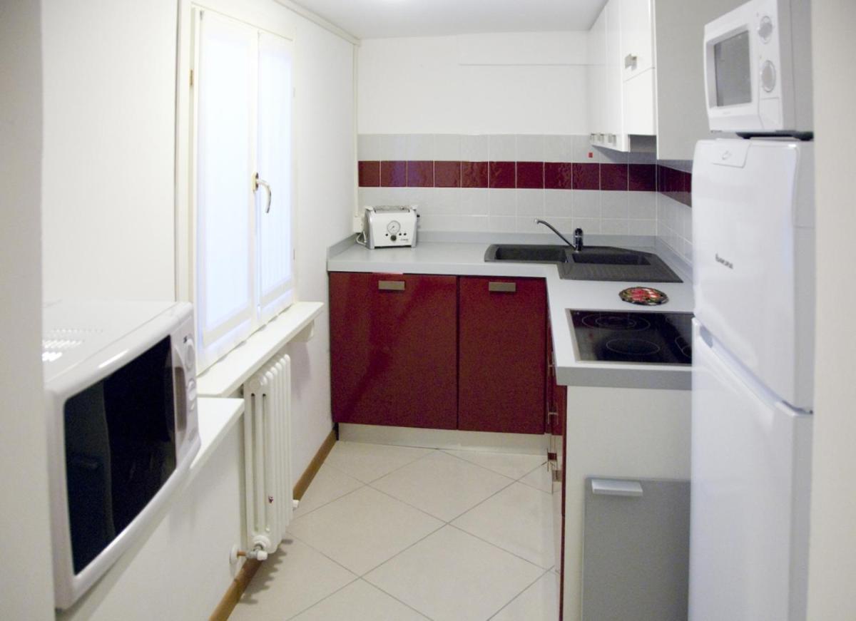 Ostello Residenza Molinatto Oggiono Exterior photo